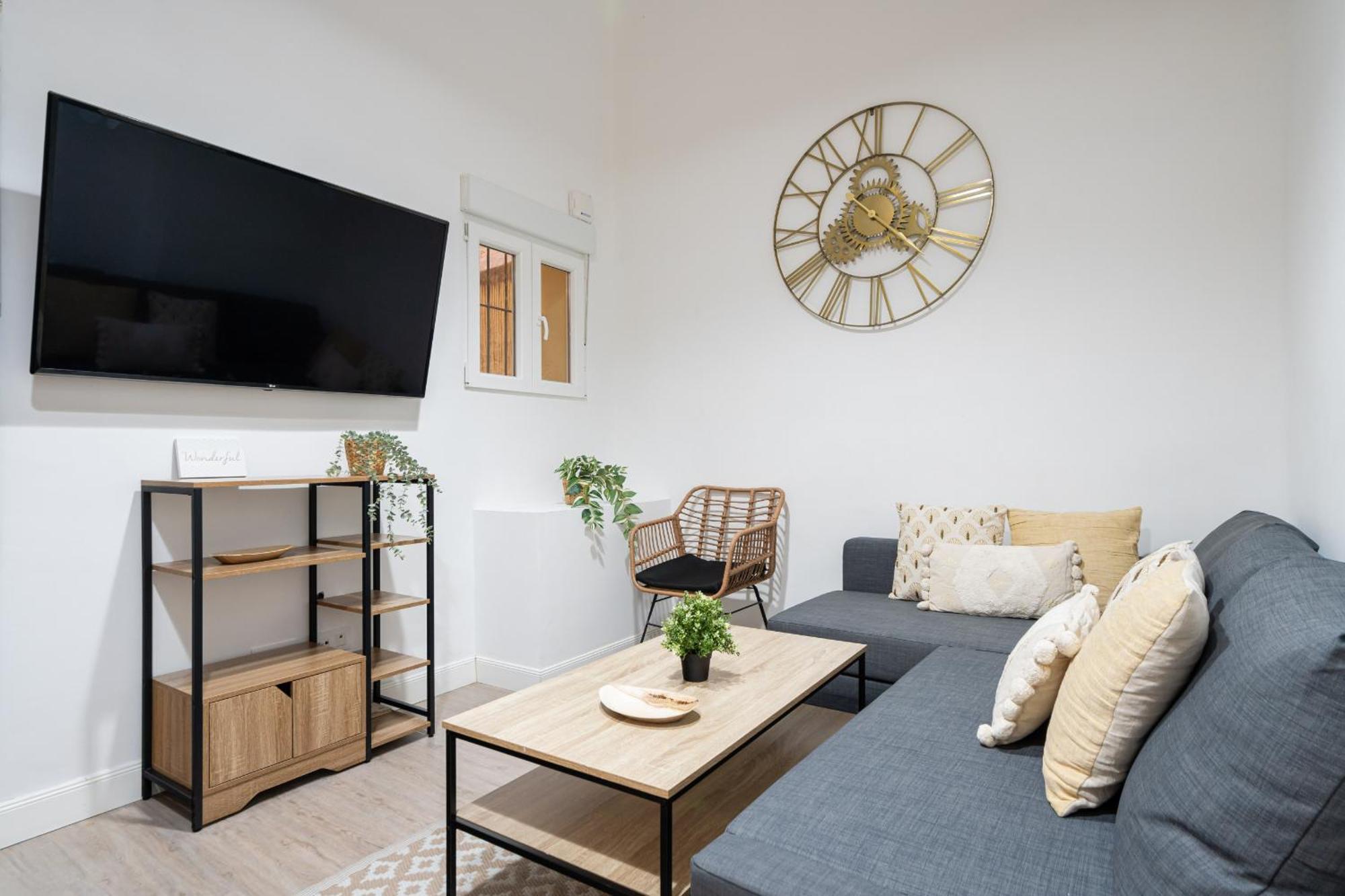 Apartamento Lofts Reformados En El Bernabeu Alquiler Temporal Madrid Exterior foto