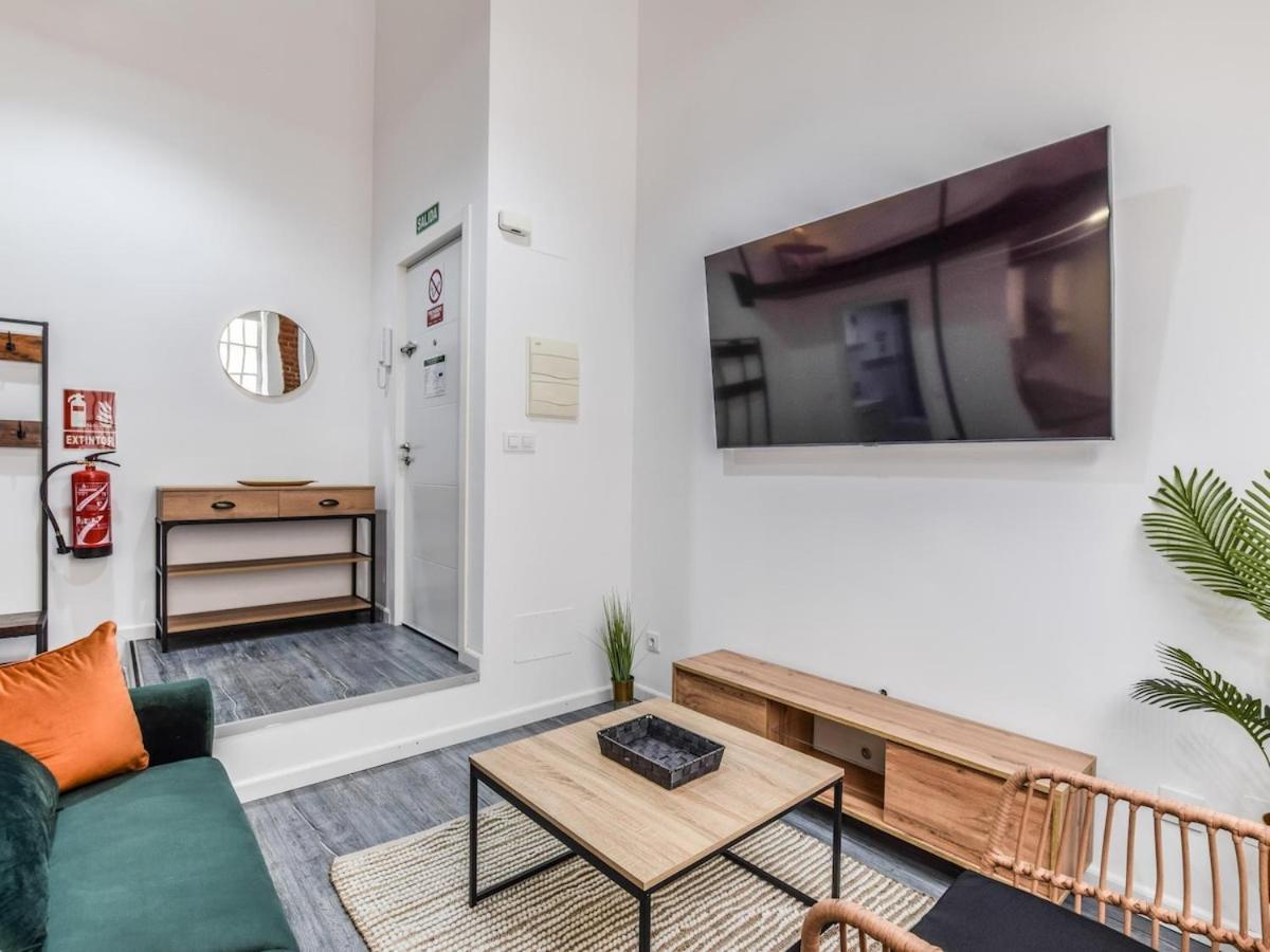 Apartamento Lofts Reformados En El Bernabeu Alquiler Temporal Madrid Exterior foto